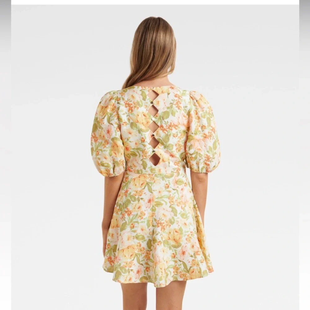 Forever New - Noelle Diamond Back Mini Dress - Picture 4 of 10